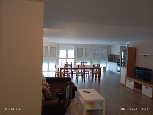 Kuchyň nebo kuchyňský kout v ubytování dpCristal Sarria Centro