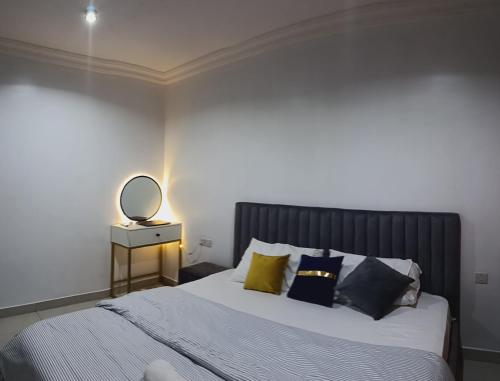 Postel nebo postele na pokoji v ubytování 1 Bedroom Solid Rock
