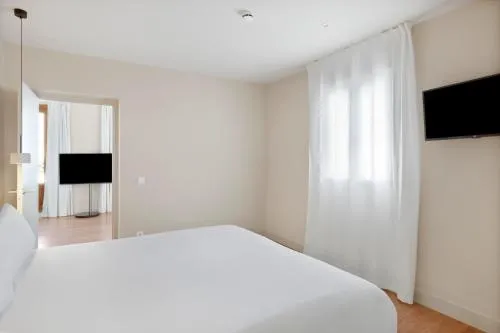 B&B HOTEL Apartamentos Madrid Centro Fuencarral 46 photo 6