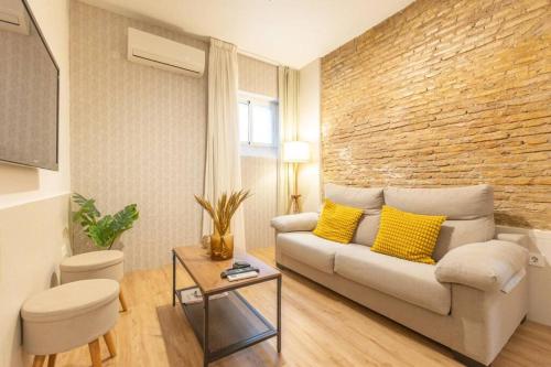 Salado Oasis Suite by Valcambre
