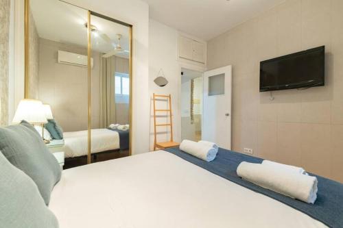 Salado Oasis Suite by Valcambre