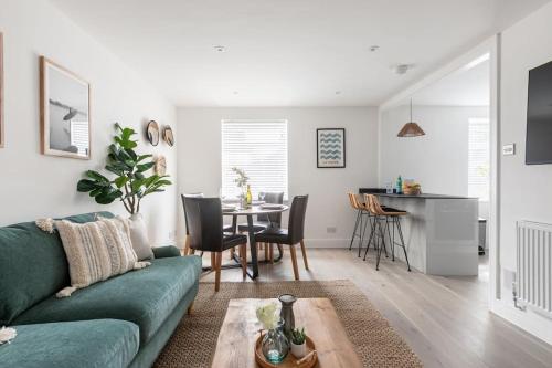 Χώρος καθιστικού στο Stylish apartment private parking