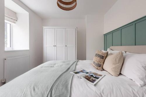 Ένα ή περισσότερα κρεβάτια σε δωμάτιο στο Stylish apartment private parking