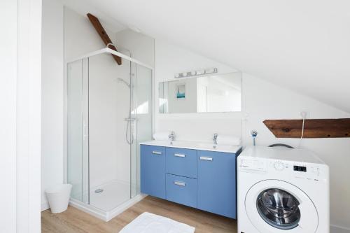 Bilik mandi di Minuit à Paris - Wifi fibre/Linge/Parking
