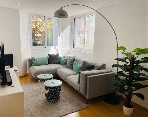 Cozy Cascais 3 Bed 2 Bath