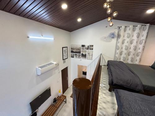Η κουζίνα ή μικρή κουζίνα στο Sharma nivas Yelagiri villa