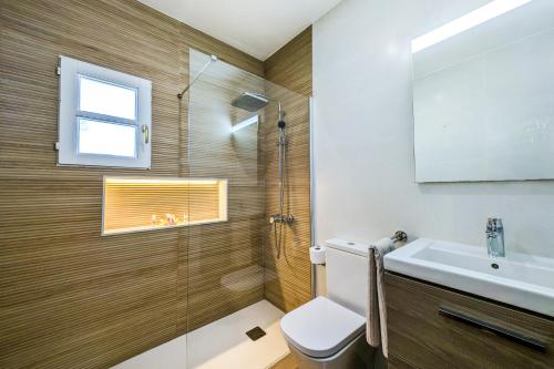 Villa Axular with Heated Private Pool