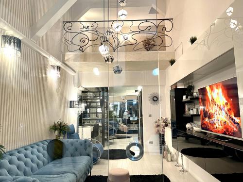 Et opholdsområde på Ema Luxury Apartment Ultracentral