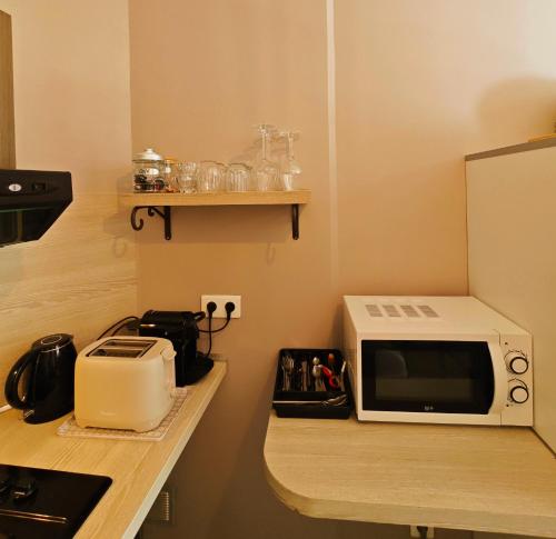 Coeur de Moustiers Gorges du Verdonにあるキッチンまたは簡易キッチン