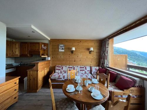Résidence Plein Soleil - Lumineux, ski-in, ski-out, location ideal MAE-3731