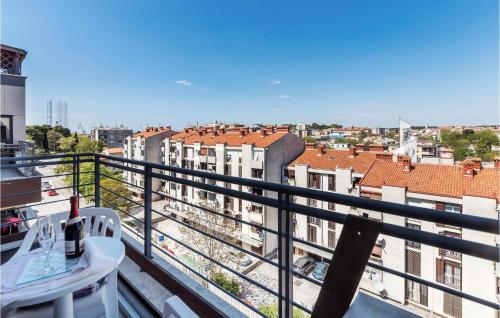 1 Bedroom Beautiful Apartment In Pula
