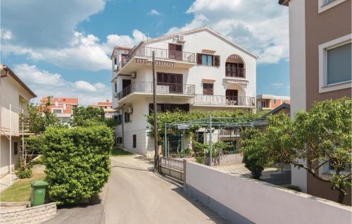 Apartment Rfmihanovica