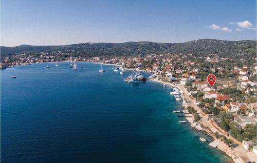 Two-Bedroom Apartment In Vinisce