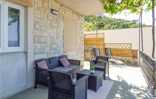 Lovely Apartment In Omis With House Sea View