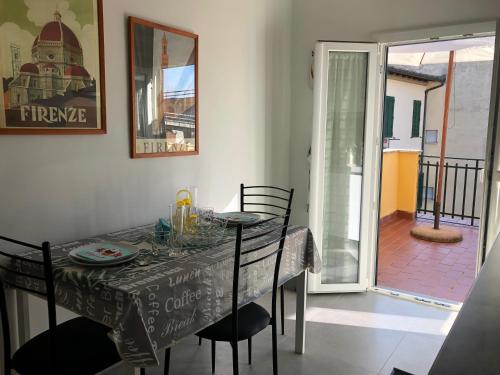 Fotografia z galérie ubytovania Appartamento Firenze Centro Amorino con terrazzo vo Florencii