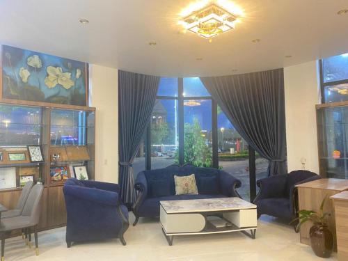 Χώρος καθιστικού στο Sondoòng Luxury Hotel Quảng Bình