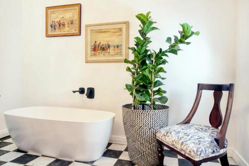 Bilik mandi di Maison Montagne