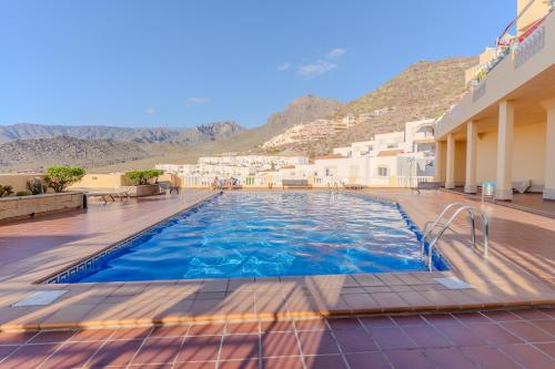 Apartamento con terraza y vistas en Costa Adeje, Sunset Mirage