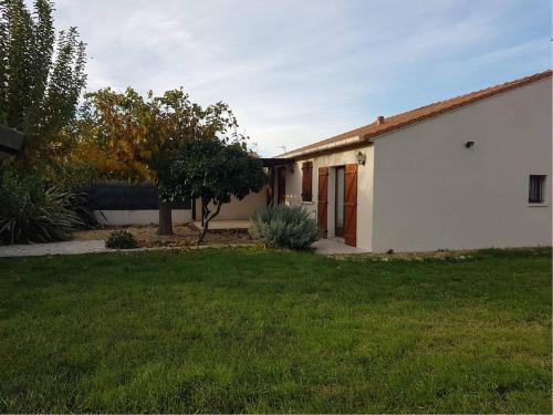 Superbe villa de plain pied avec grand jardin - 6RADI8