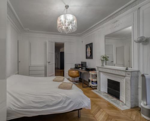 Luxury Place near Champs Elysees