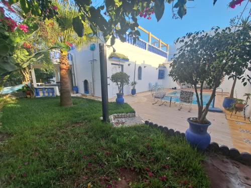 Kolam renang di atau dekat dengan Villa La Palmeraie