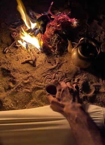 BadīyahにあるBidiyah Old Bedouin Wahaiba Desert NEW CAMPのギャラリーの写真