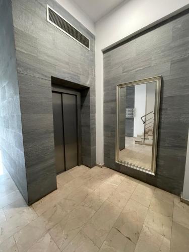 Et badeværelse på Ema Luxury Apartment Ultracentral