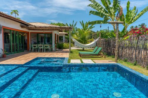 Villa con hamaca y piscina en Villa Samburá - Rota Ecológica dos Milagres - Tatuamunha-AL, en Porto de Pedras