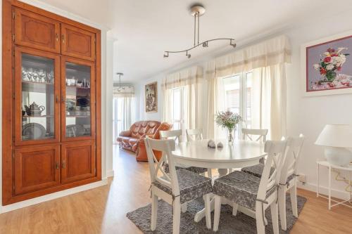Beautiful ap 3 BR 6px center Sevilla Refurbished19