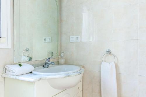 Beautiful ap 3 BR 6px center Sevilla Refurbished19