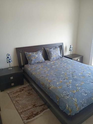 Postel nebo postele na pokoji v ubytování Marina C2-207