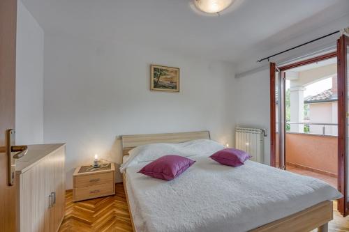 Apartments Folo