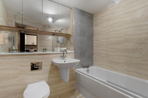 Vannituba majutusasutuses Bookbinders Apartments Leeds City Centre