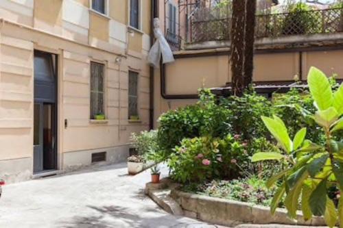 Exquisite Stay Via Crema
