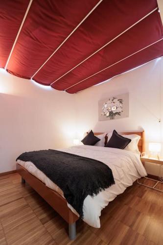 Urban House - Bright House Navigli Milan Center
