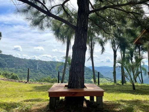 Landskap semula jadi dekat dengan chalet