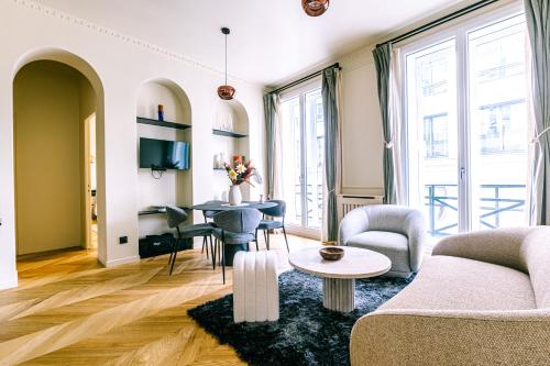Luxurious Paris Loft Near Opéra