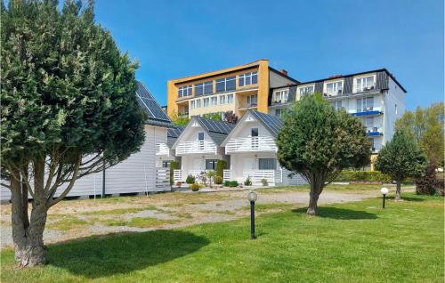 2 Bedroom Beautiful Home In Darlówko