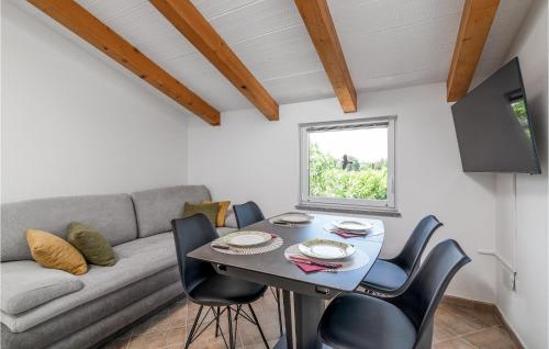 Pet Friendly Home In Medulin With Wifi