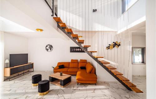 Amazing Home In Bibinje