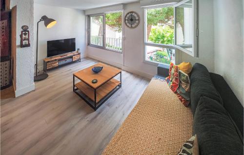 3 Bedroom Awesome Apartment In Agde