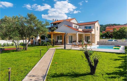 Villa Holiday Home Bodula