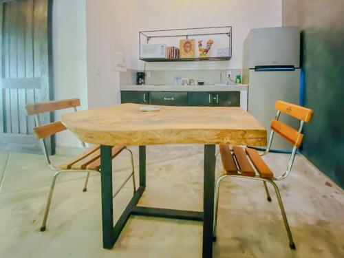 Cucina o angolo cottura di Gallo Azul Hotel, en el corazón de Todos Santos