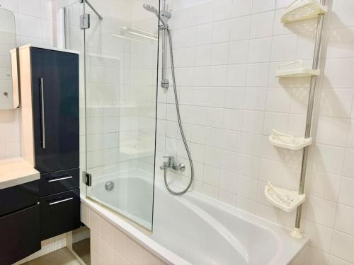 115 m2 Maisonette with Free Parking