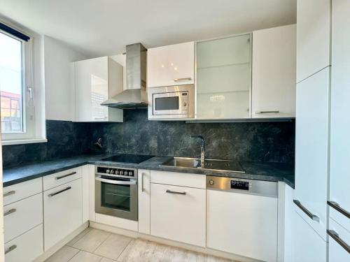 115 m2 Maisonette with Free Parking