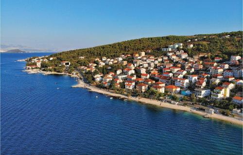 Cozy Apartment In Trogir With Sauna