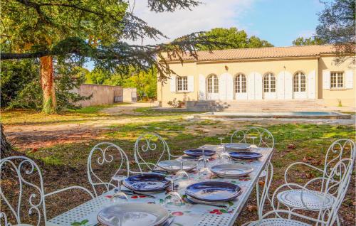 4 Bedroom Beautiful Home In Chamaret