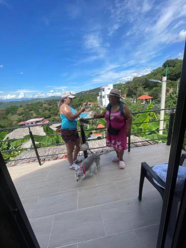 Tetamu yang menginap di Eco Hotel Campestre Atlantis San Joaquín La Mesa