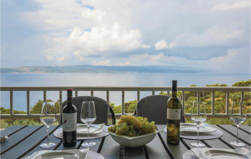 Apartment Brela With Sea View 08