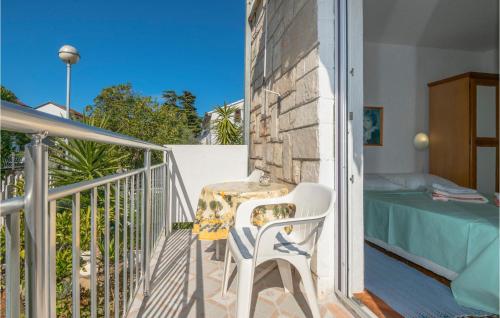 Zdjęcie z galerii obiektu Apartment Ivanje Gomile Bb Croatia w mieście Stari Grad